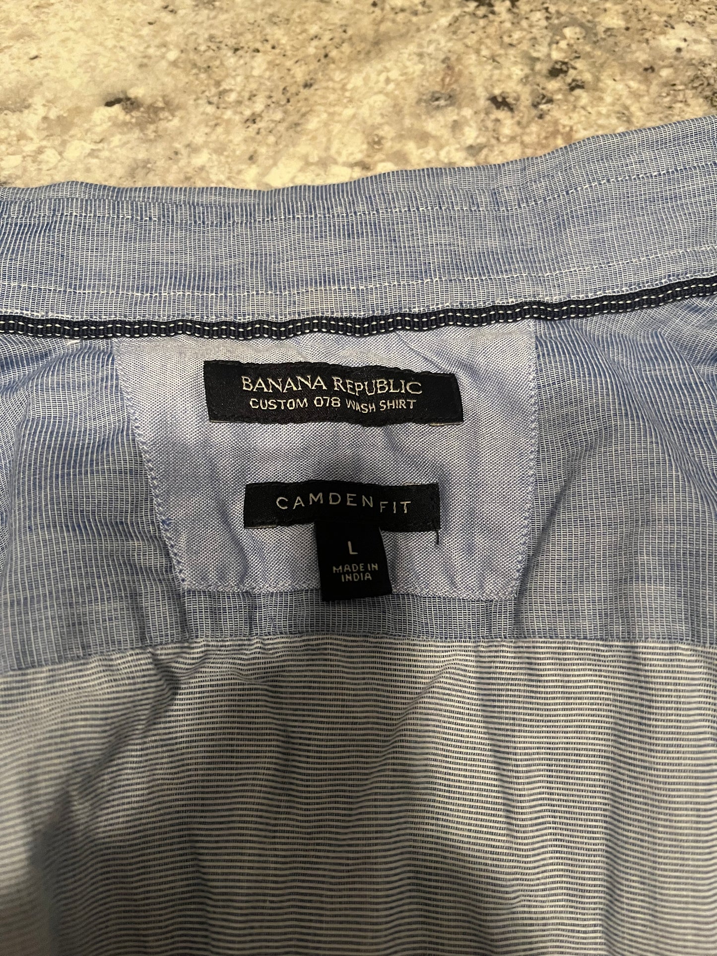 Banana Republic Custom 07B Wash Shirt Camden Fit -- Size L