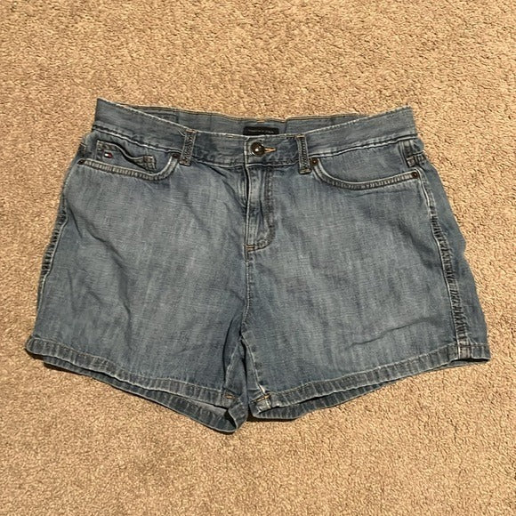 Tommy Hilfiger Jean Shorts - Size 10