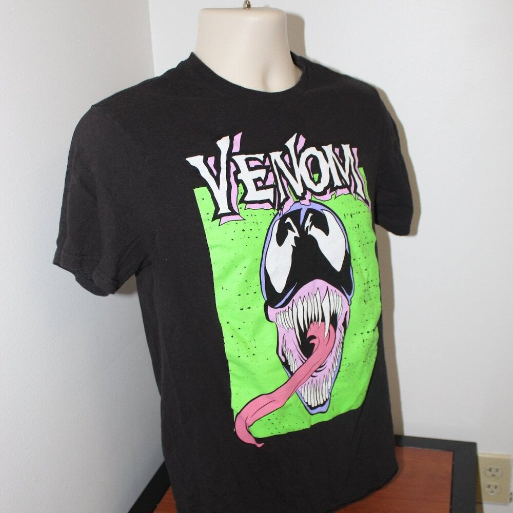 Marvel Short Sleeve Graphic T-Shirt - Size M