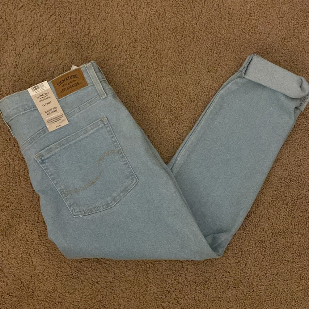 New Levi Strauss high Rise Skinny Jeans - Size 14|W32