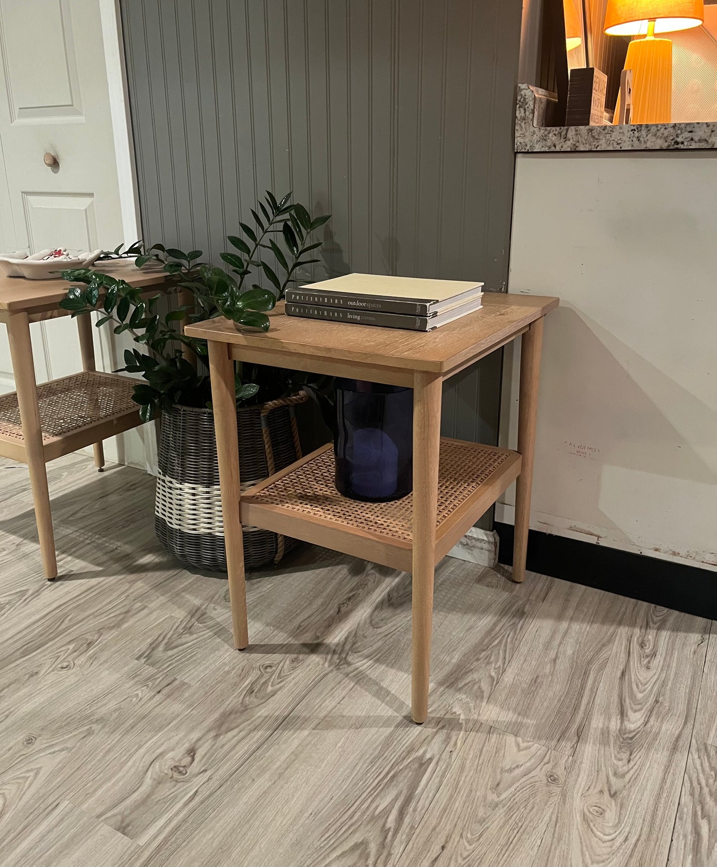 Target Accent Table - Set