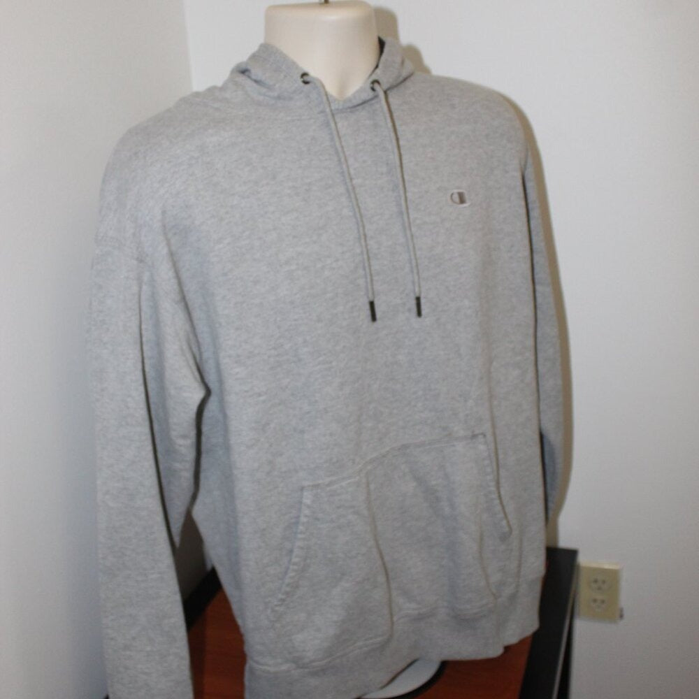 Champion Sweatshirt - Size L