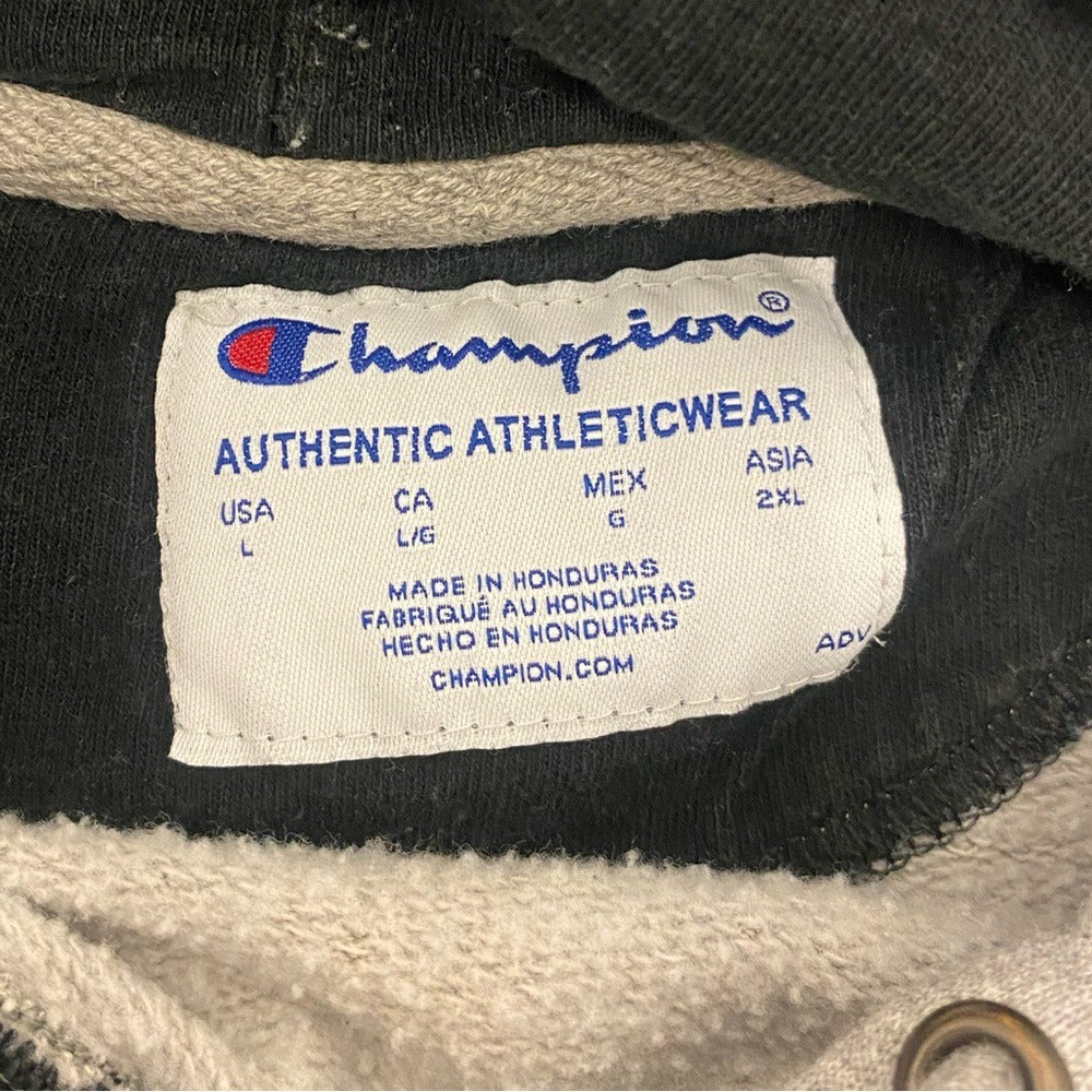 Champion Sweatshirt - Size L