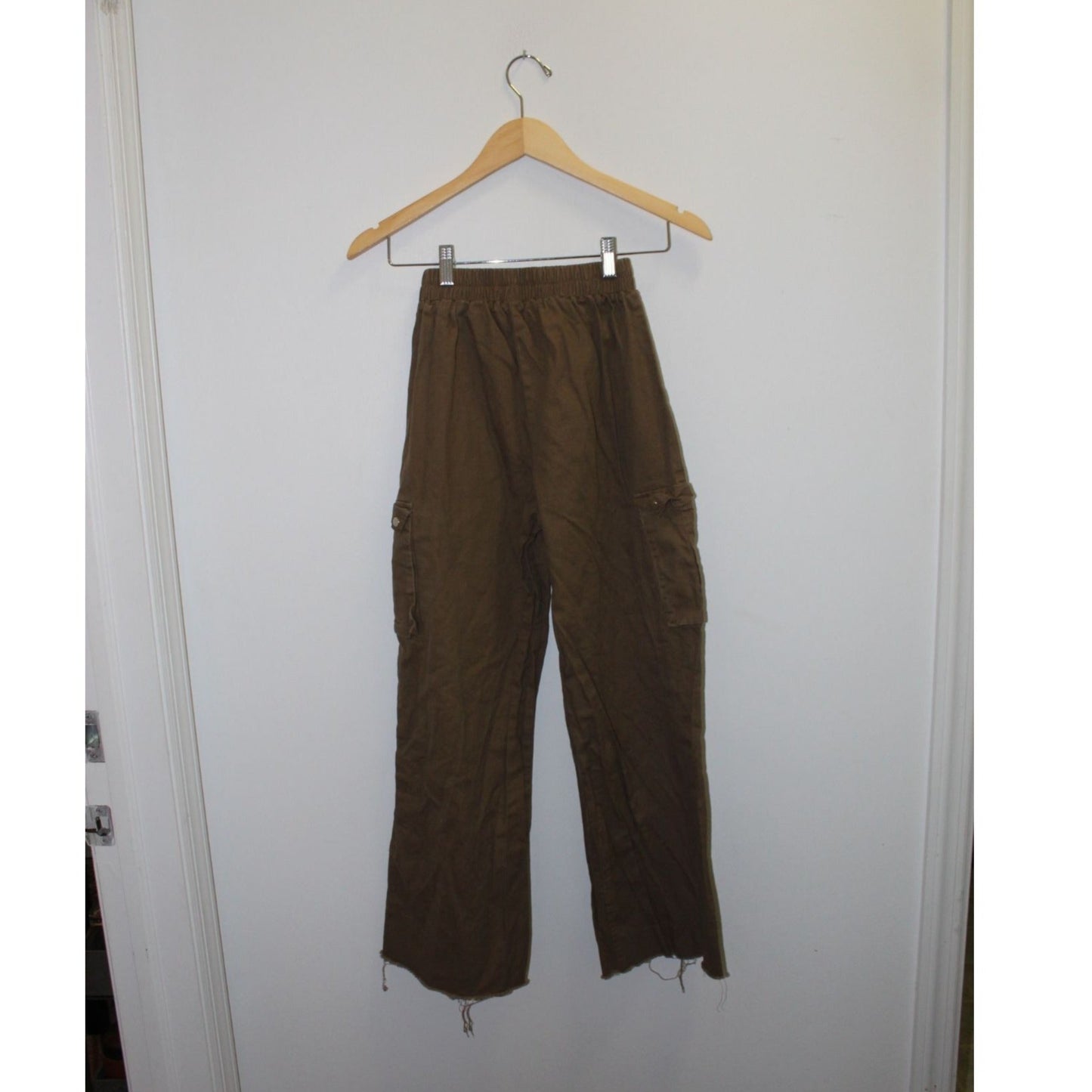 Women's Brown Wide Leg High Waisted Cargo Pants - Size US 2