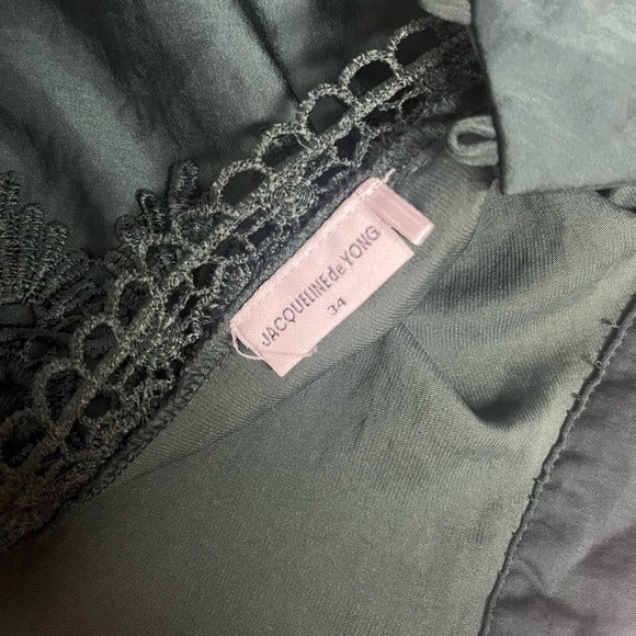 Jaqueline de Yong Top - Size XS