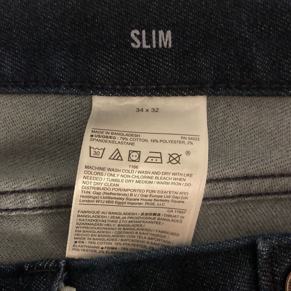 Bannan Republic The Traveler - Size 34x32 Slim Jeans