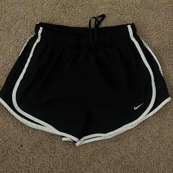 Nike Dri-Fit Shorts - Size M