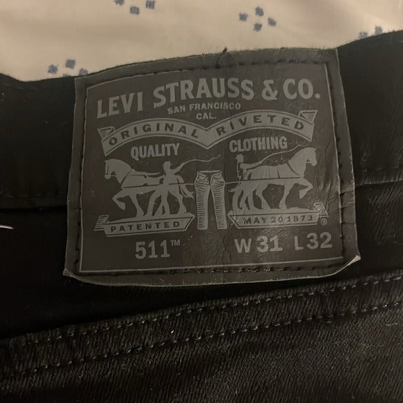 Black Levi Women's Jeans - Size W31|L32